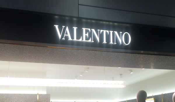 03 신세계본점 - 발렌티노 1